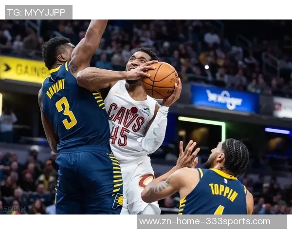 老詹领衔骑士新阵容米切尔与莫布里完美契合能否重现辉煌 老詹领衔骑士新阵容米切尔与莫布里完美契合能否重现辉煌